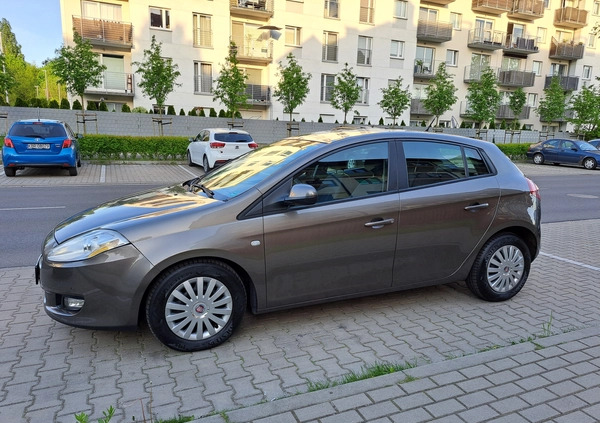 Fiat Bravo cena 15999 przebieg: 147000, rok produkcji 2009 z Szczecin małe 781